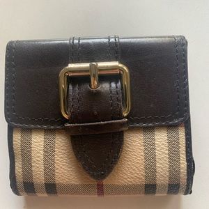 Burberry wallet